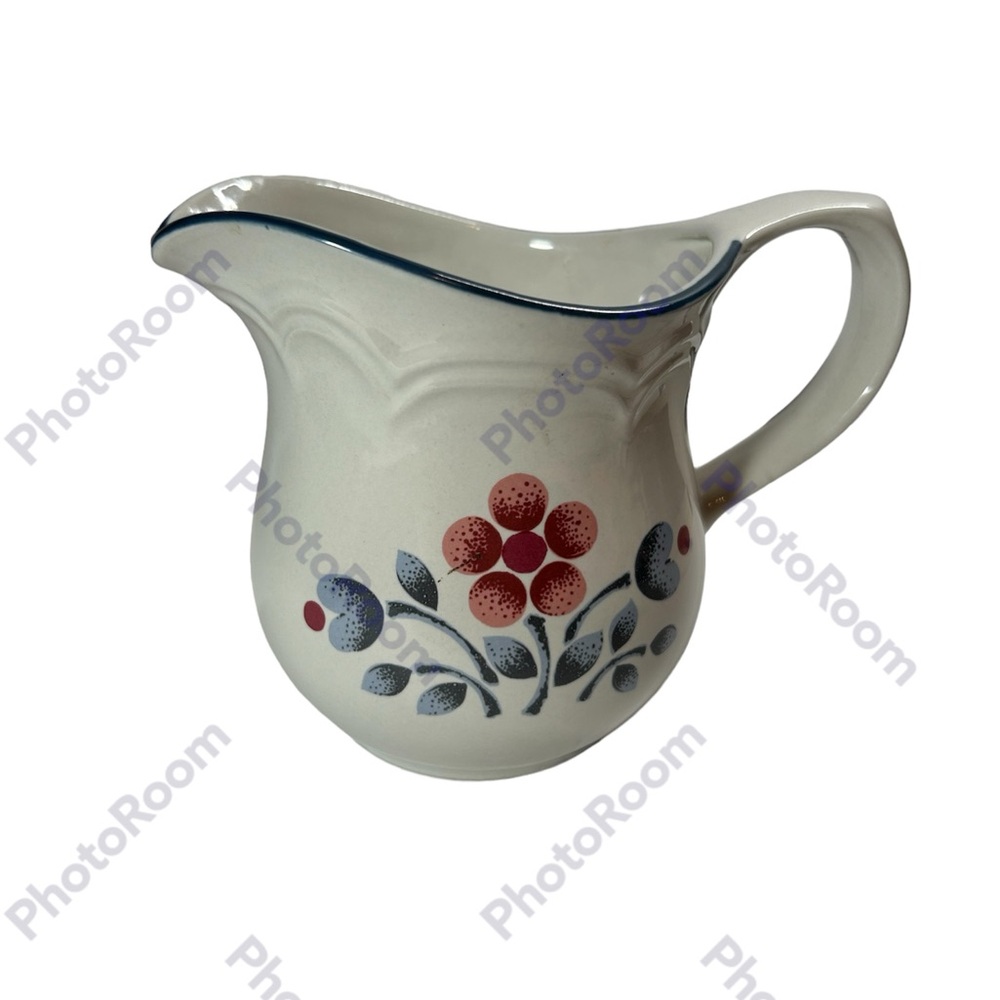 VTG‎ Cumberland Brambleberry Stonewear Creamer